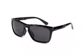 TR7515 C1 shiny black_1